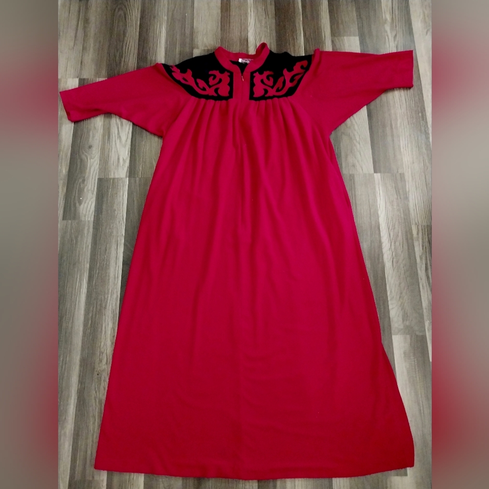 Vintage Vanity Fair House dress